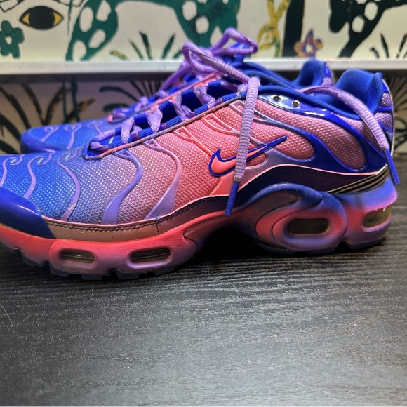 Nike Air Max Plus Fade Blue Pink GS CT0962-400 Size 7Y - Picture 3 of 8